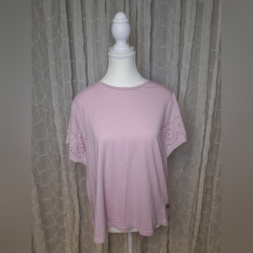 GAP Lilac Purple Eyelet Short Sleeve Tee Cotton Modal Blend L